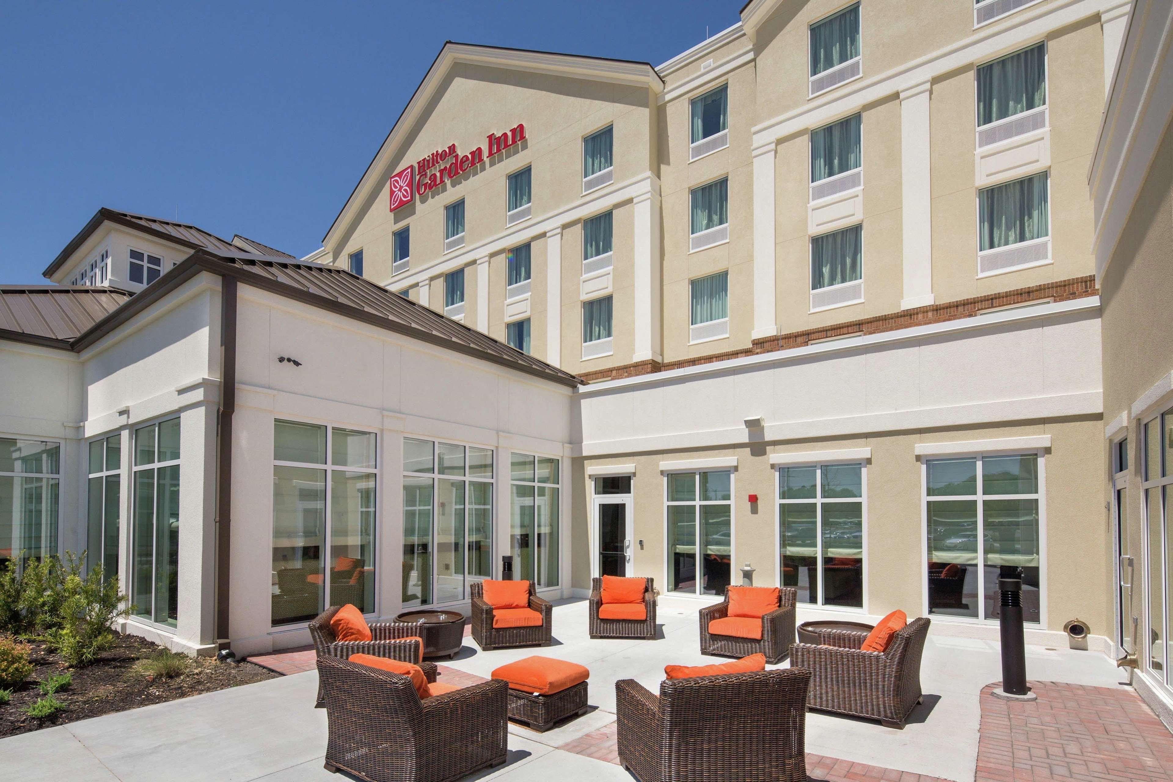 Hilton Garden Inn Pascagoula Exterior photo
