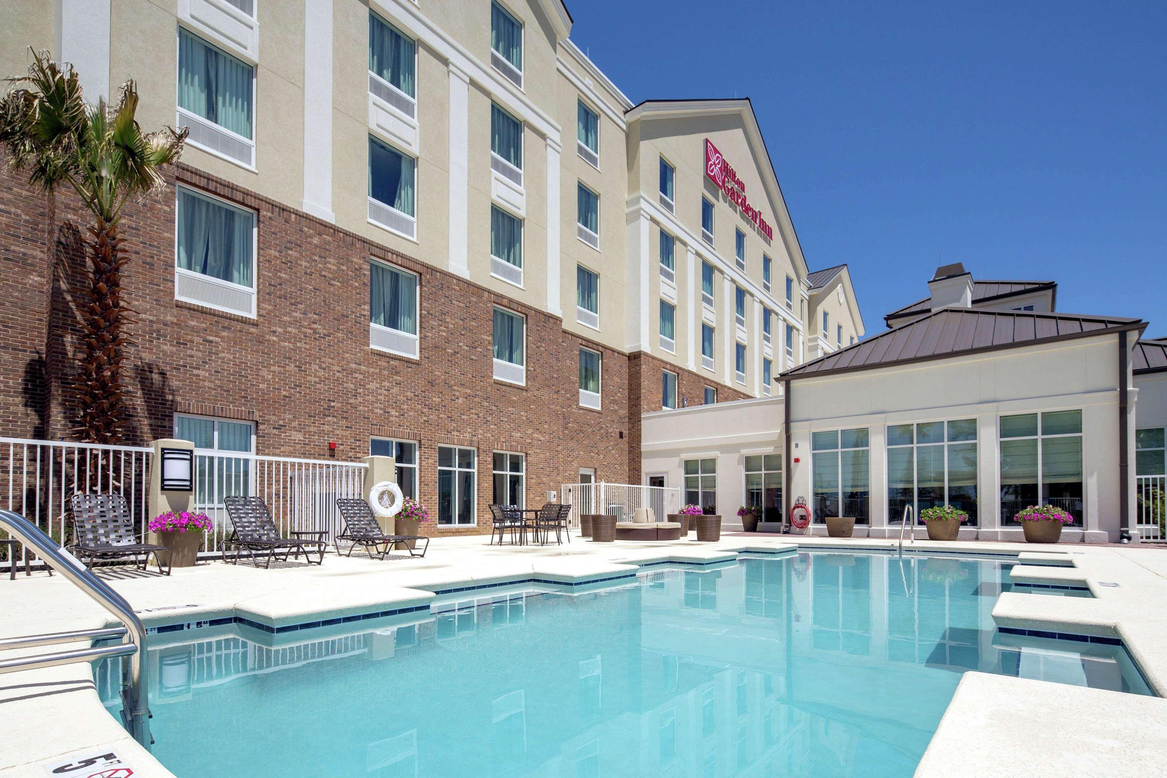 Hilton Garden Inn Pascagoula Exterior photo